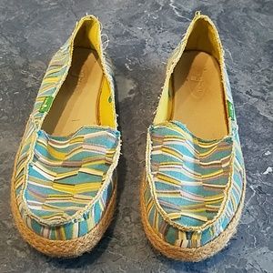 Sanuk slip ons
